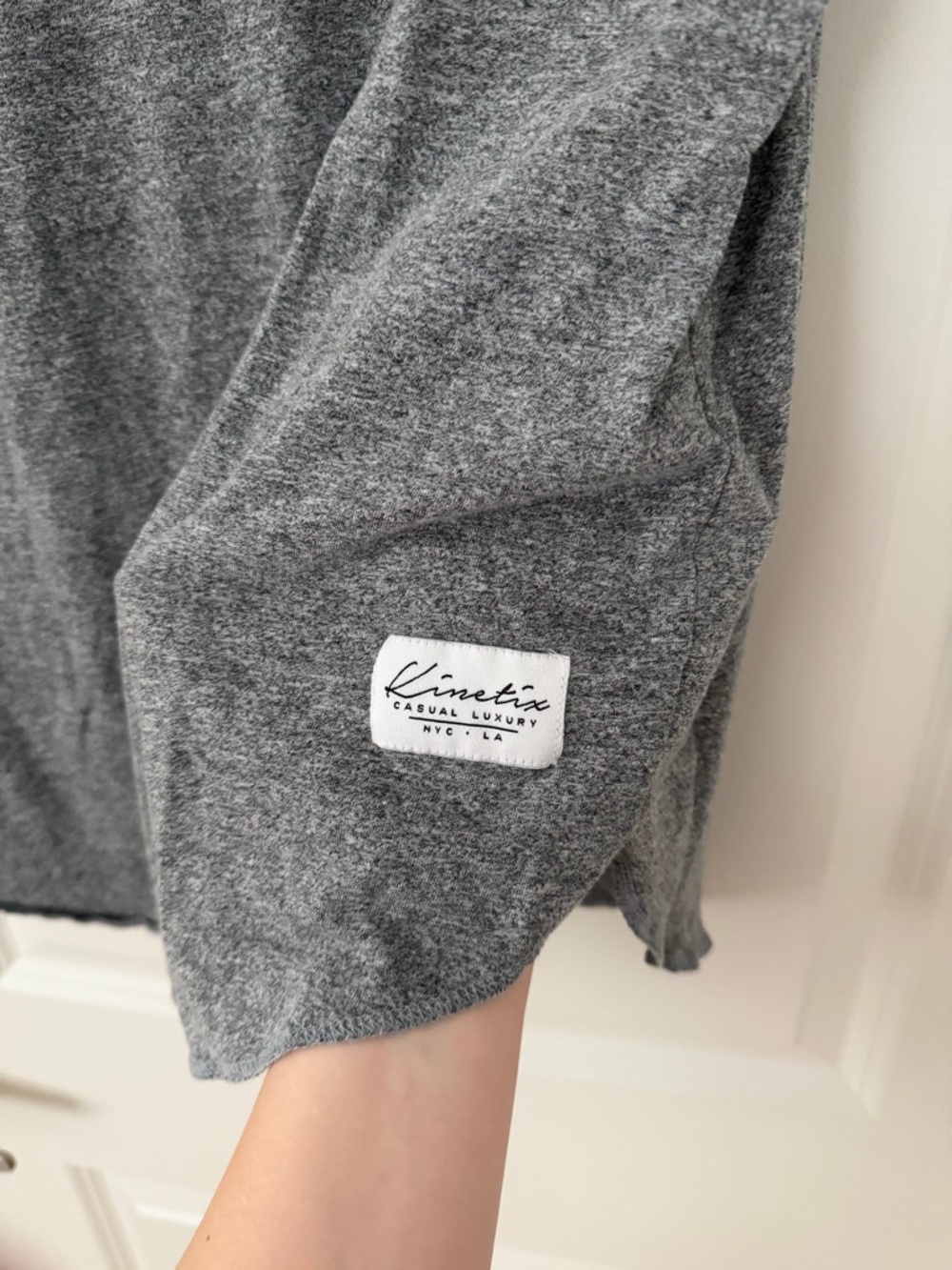 Kintex Tee - Picture 3 of 3